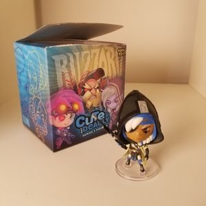 Cute But Deadly Series 4 Overwatch Ana